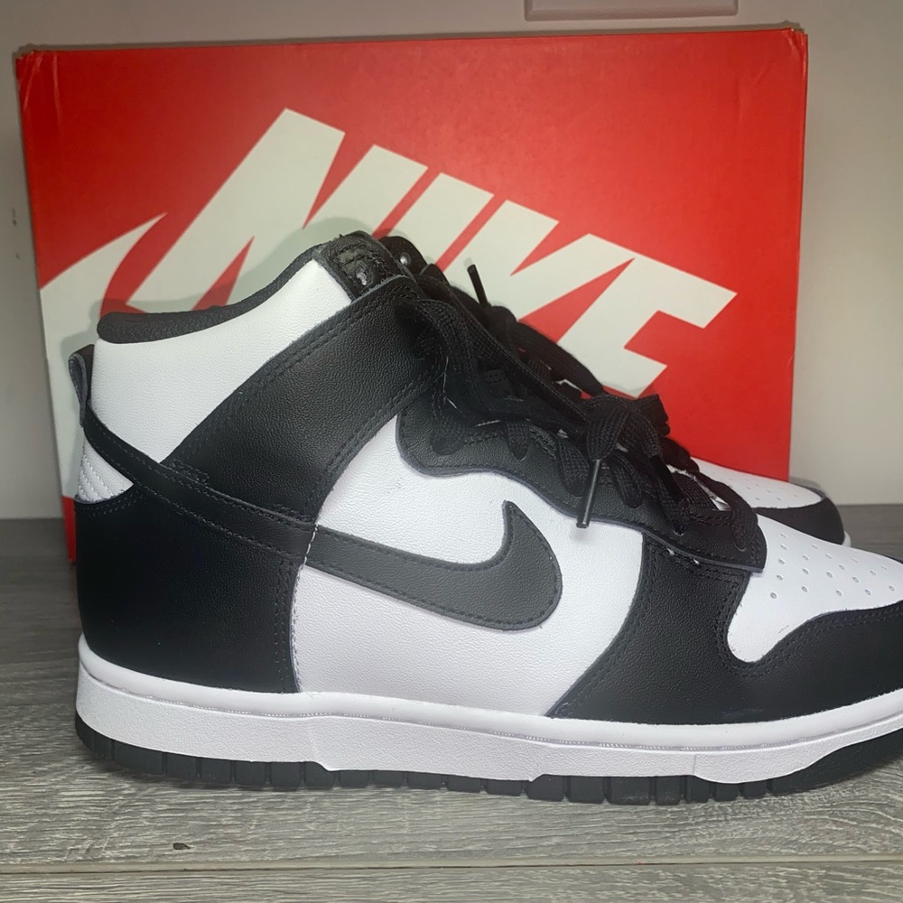 Nike Dunk Hi White/Black Pandas 8.5 Women’s NIB